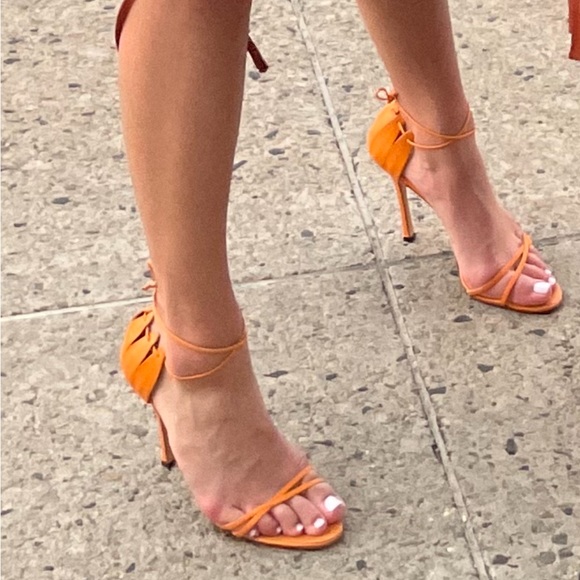 Manolo Blahnik Lace Up Sandals - Picture 6 of 6